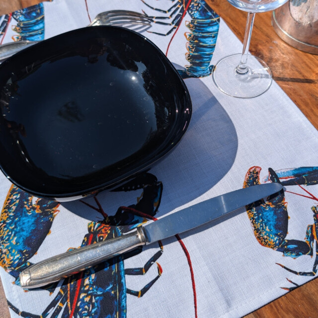 varek.illustrations - Set de table en coton enduit : Homard