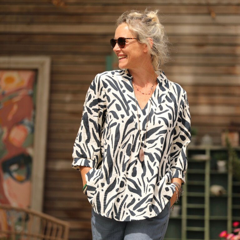 Quintessence - Blouse Isabeau - double gaze de coton Frisson graphique