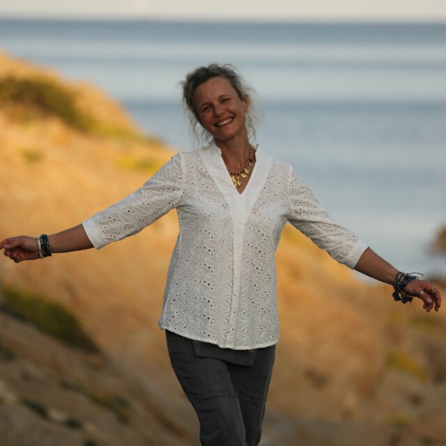 Quintessence - Blouse Isabeau - voile brodé feuillage