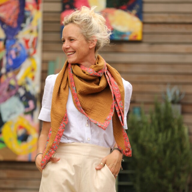 Quintessence - Le foulard Calista camel/Rani