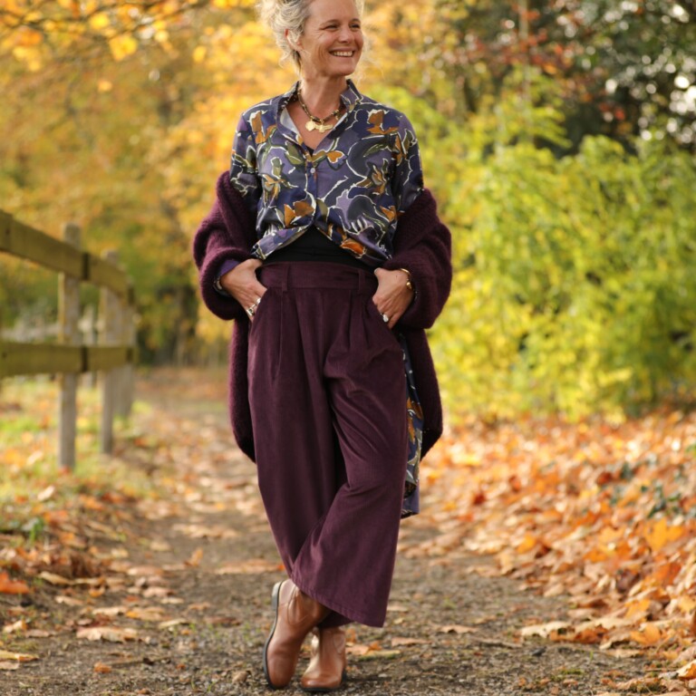 1F5A1044 Quintessence - Jupe culotte Margot - velours côtelé prune