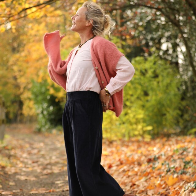 Quintessence - Jupe culotte Margot - velours côtelé bleu marine