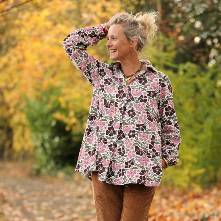 Meta SS25 - Chemise Caroline - Velours milleraies fleuri Rosea – XXL