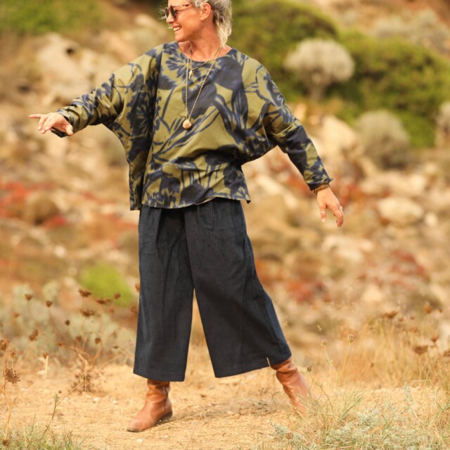 Quintessence - Jupe culotte Margot - velours côtelé marine