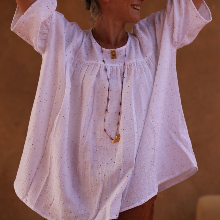 1F5A1337 Quintessence - Blouse Léopoldine - double gaze de coton blanche plumetis or