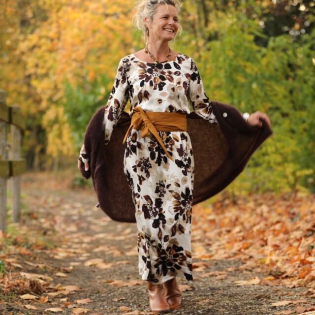 Quintessence - Robe Anaëlle - Viscose fleuri moka