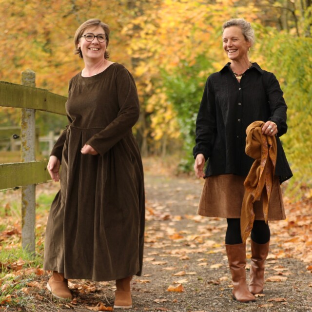 Quintessence - Robe Louisa - velours côtelé moka