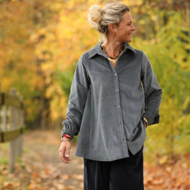 Quintessence - Chemise Caroline - Velours côtelé bleu grisé