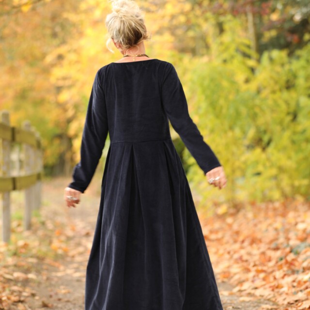 Quintessence - Robe Louisa - velours côtelé bleu marine