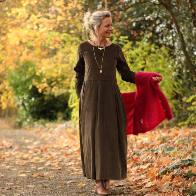 Quintessence - Robe Louisa - velours côtelé moka