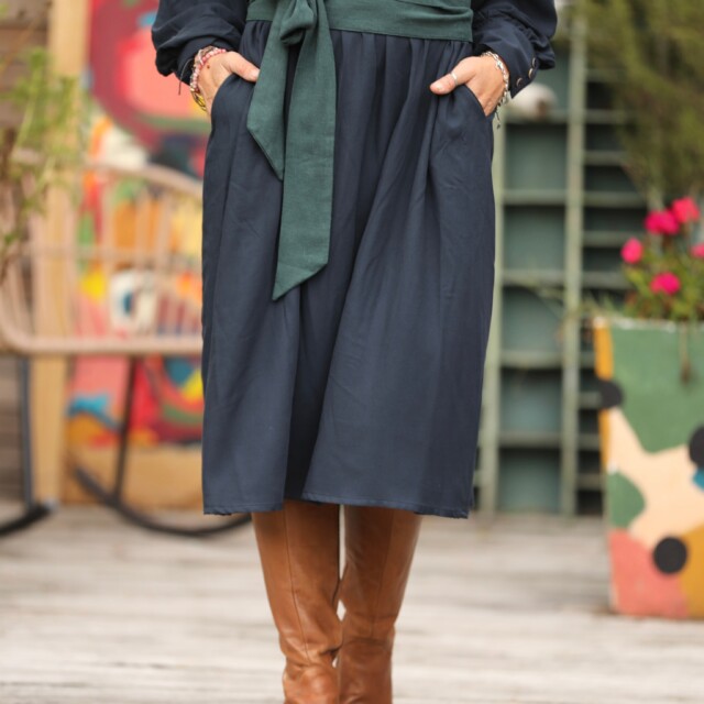 Quintessence - Robe Orlane - sergé de viscose marine