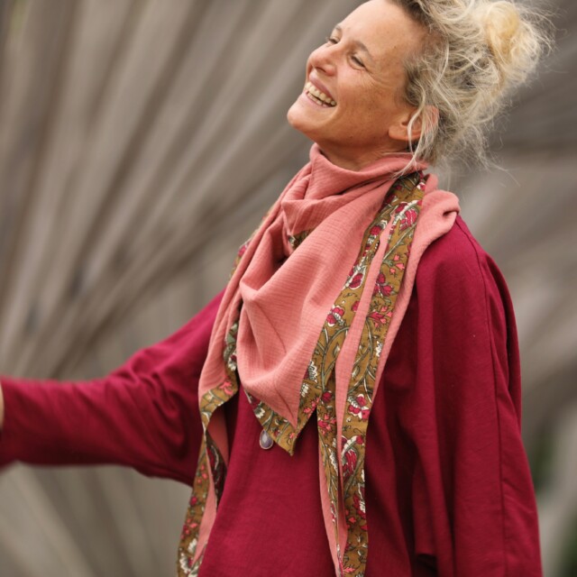 Quintessence - Le foulard Calista Terracotta rosé/Ila