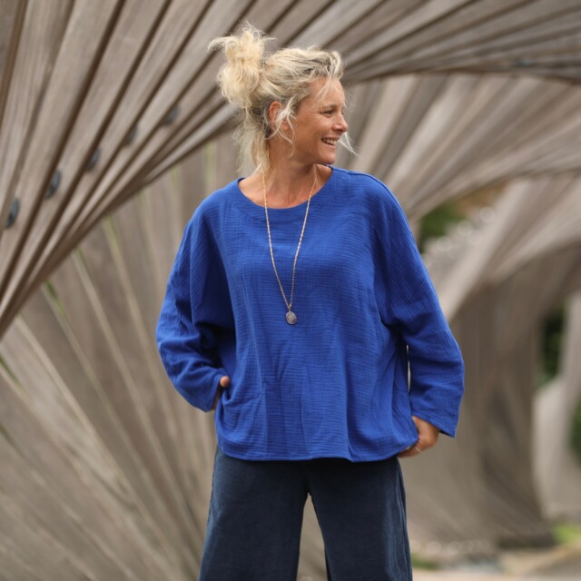Quintessence - Blouse Naomie - double gaze de coton bleu majorelle