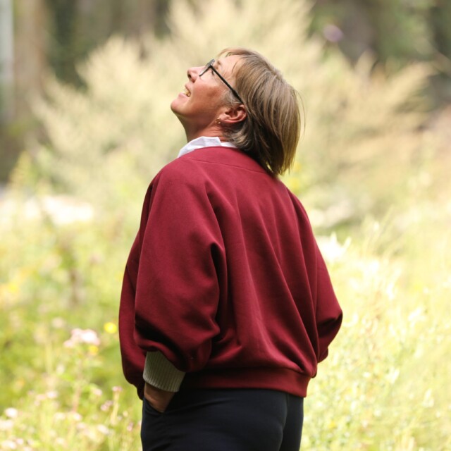 Quintessence - Sweat Ferdinand - cerise noire - version courte