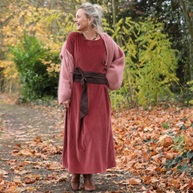 Quintessence - Robe Louisa - velours côtelé terracotta