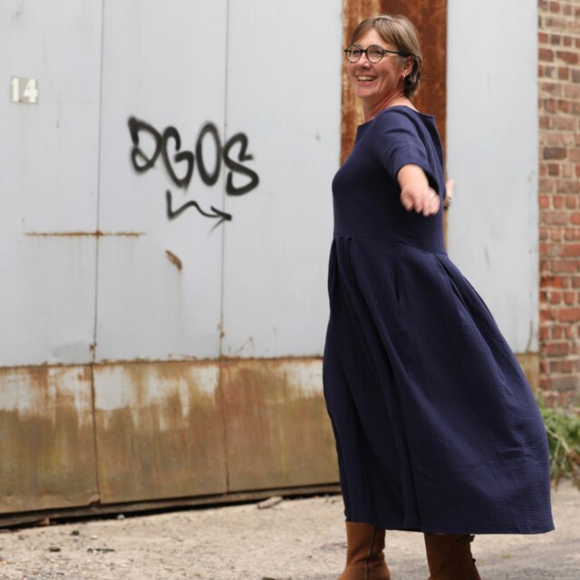 Quintessence - Robe Louisa double gaze de coton bleu nuit