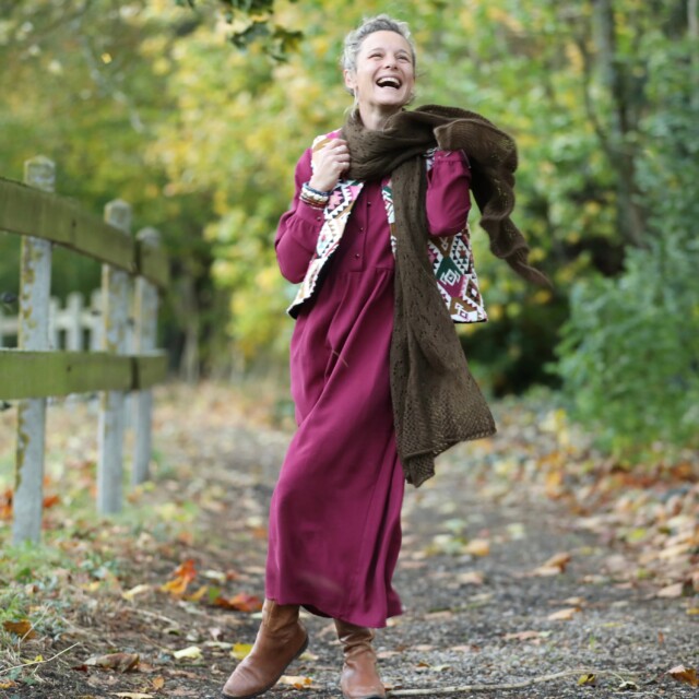 Quintessence - Robe Aurélia - Sergé de viscose Cerise noire