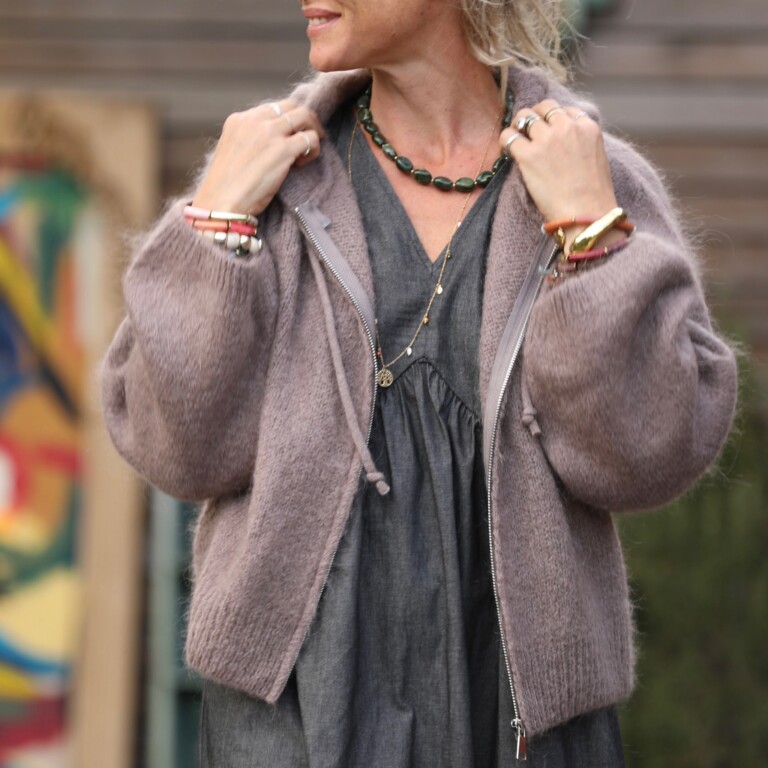 Quintessence - Gilet zippé à capuche Tulia — mohair moka – Taille unique