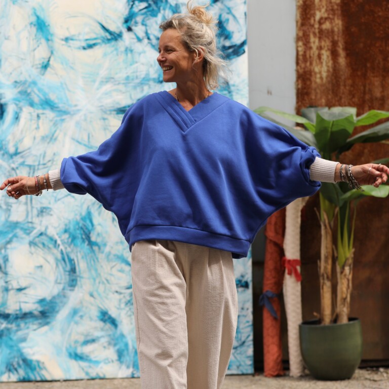 Quintessence - Sweat Ferdinand - bleu majorelle - version courte