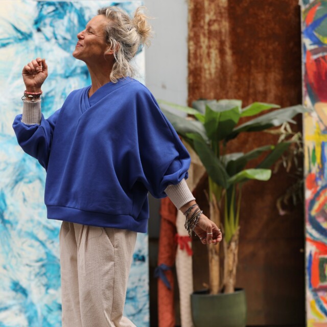 Quintessence - Sweat Ferdinand - bleu majorelle - version courte