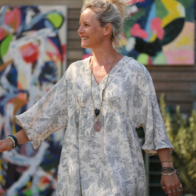 Quintessence - Robe Kalaya - double gaze de coton rouge-gorge gris/ivoire