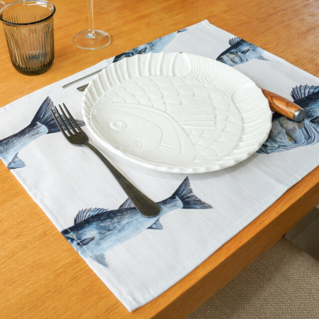 varek.illustrations - Set de table en coton enduit : Le Bar