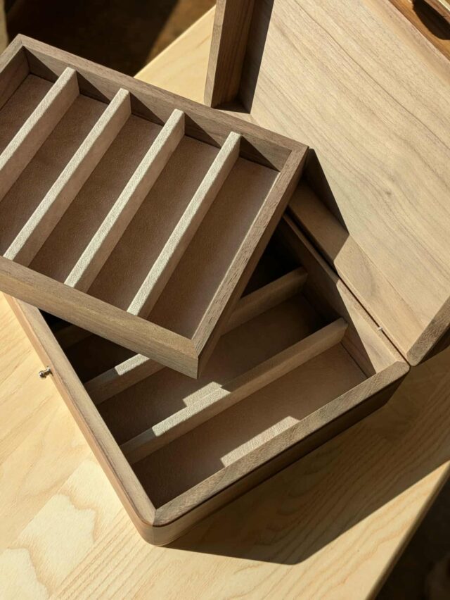 Manufacture Jacquemin - Coffret 10 couteaux en noyer - Grand modèle