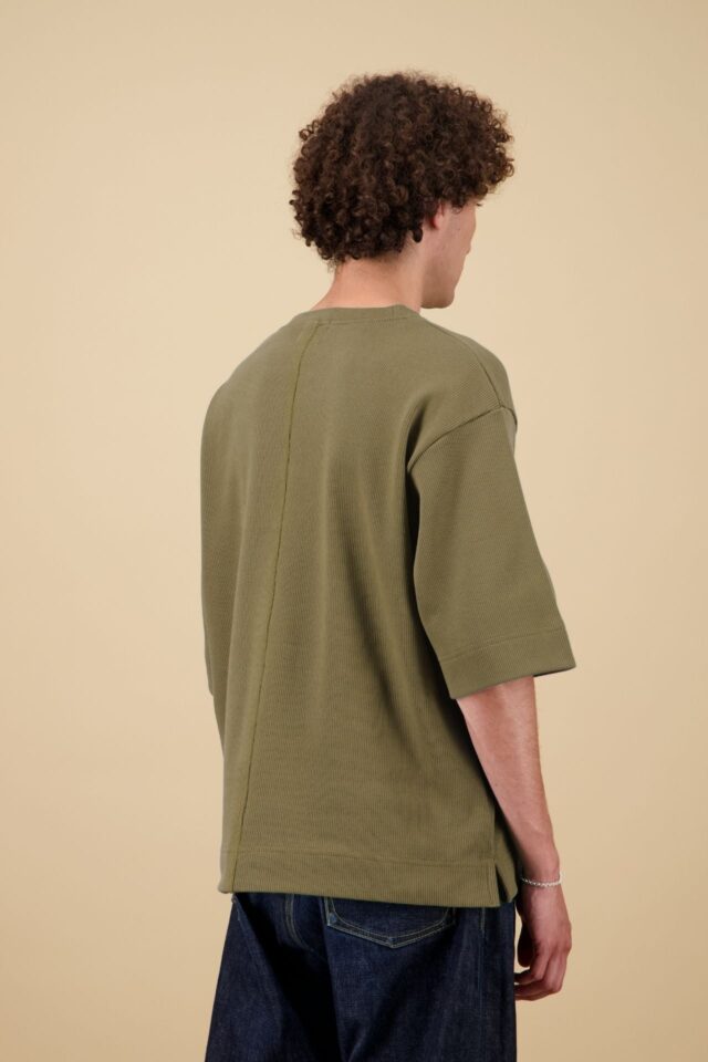 Nitto Knitwear - Vahé manches courtes - Kaki