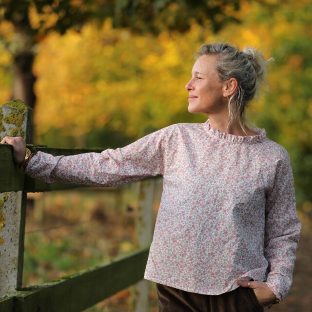 Quintessence - Blouse Janelle - voile de coton fleuri rose tendre