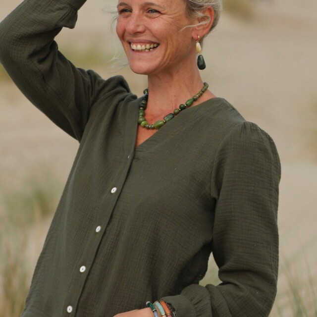 Quintessence - Blouse Léocadie - double gaze de coton kaki