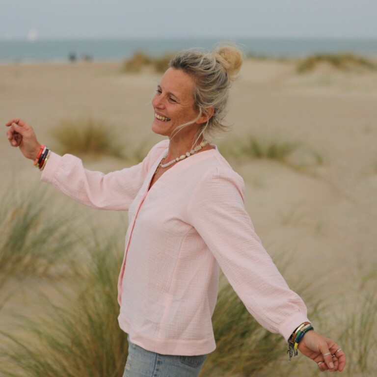 Meta SS25 - Blouse Léocadie - double gaze de coton rose poudré – L