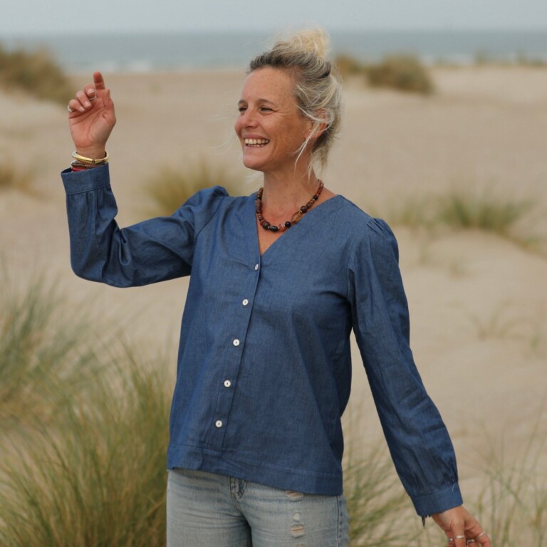 Quintessence - Blouse Léocadie - jean de coton bleu