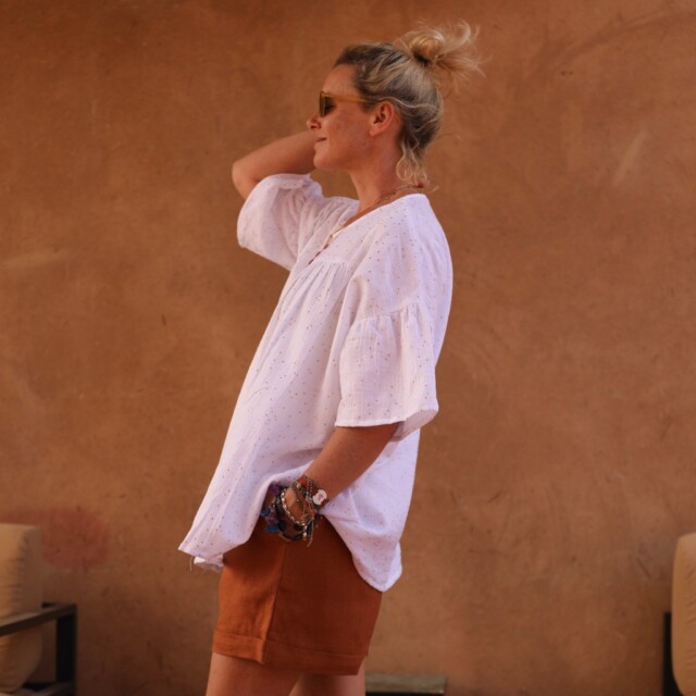 Quintessence - Blouse Léopoldine - double gaze de coton blanche plumetis or