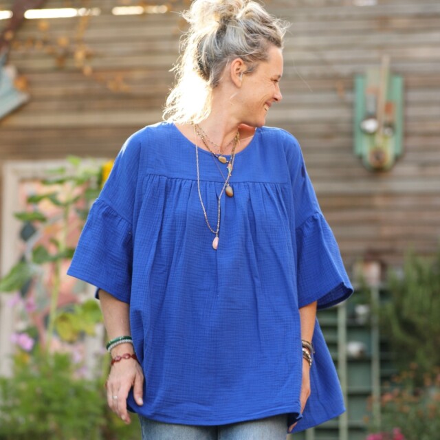 Quintessence - Blouse Léopoldine - double gaze de coton bleu majorelle