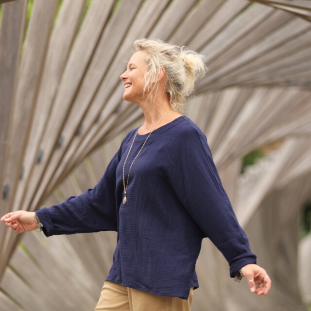 Quintessence - Blouse Naomie - double gaze de coton bleu nuit