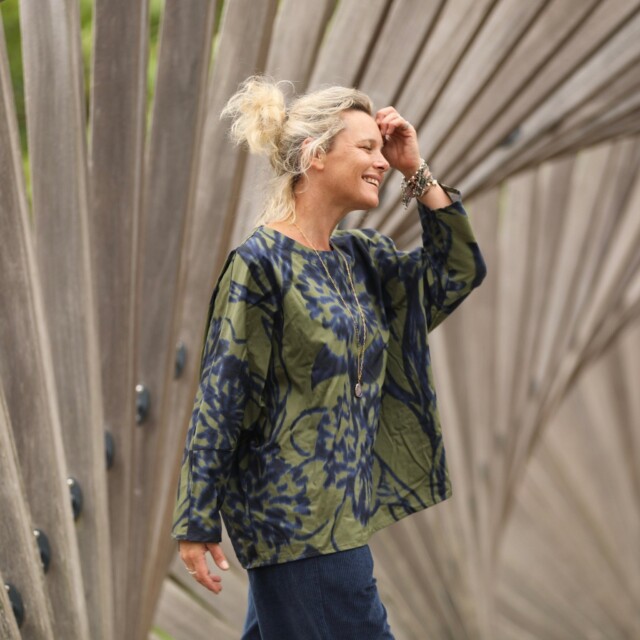 Quintessence - Blouse Naomie - satin de coton Ondée botanique