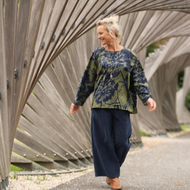 Quintessence - Blouse Naomie - satin de coton Ondée botanique