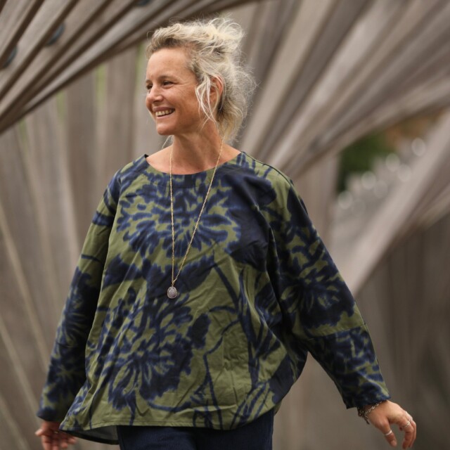 Quintessence - Blouse Naomie - satin de coton Ondée botanique