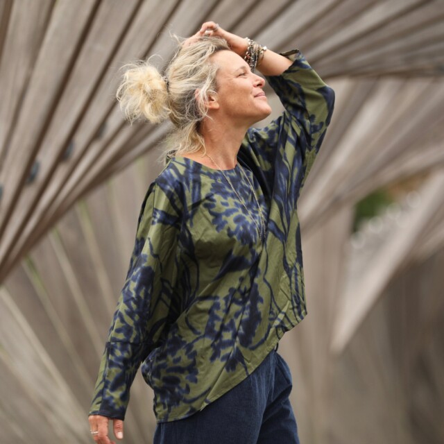 Quintessence - Blouse Naomie - satin de coton Ondée botanique