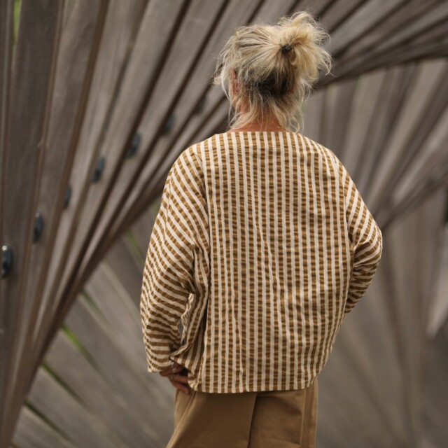 Quintessence - Blouse Naomie - Seeresucker de coton rayé camel/ivoire
