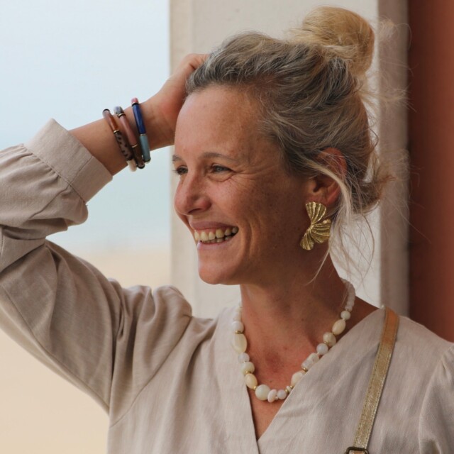 Quintessence - Boucle d'oreille Zéphir dorées