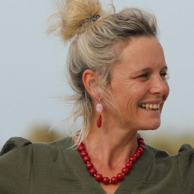 Quintessence - Boucles d’oreilles Abysse – Grenat