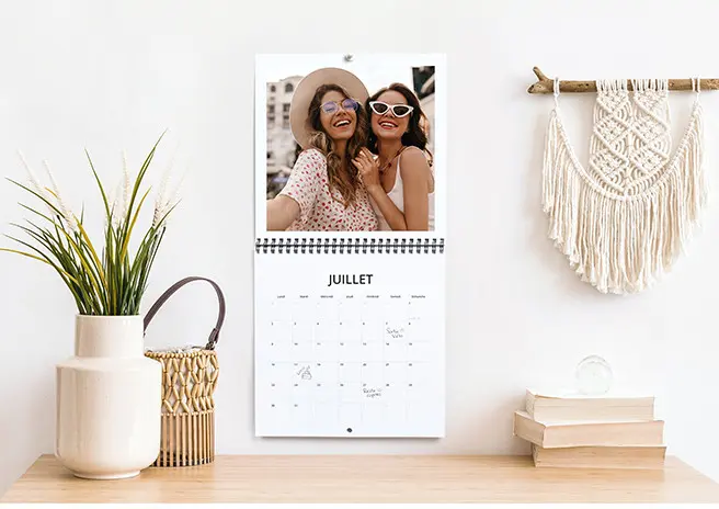 Photoweb - Calendrier mural carre double page