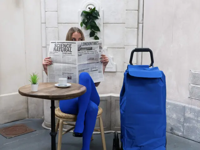 Chariot-de-course-bleu-dezoom