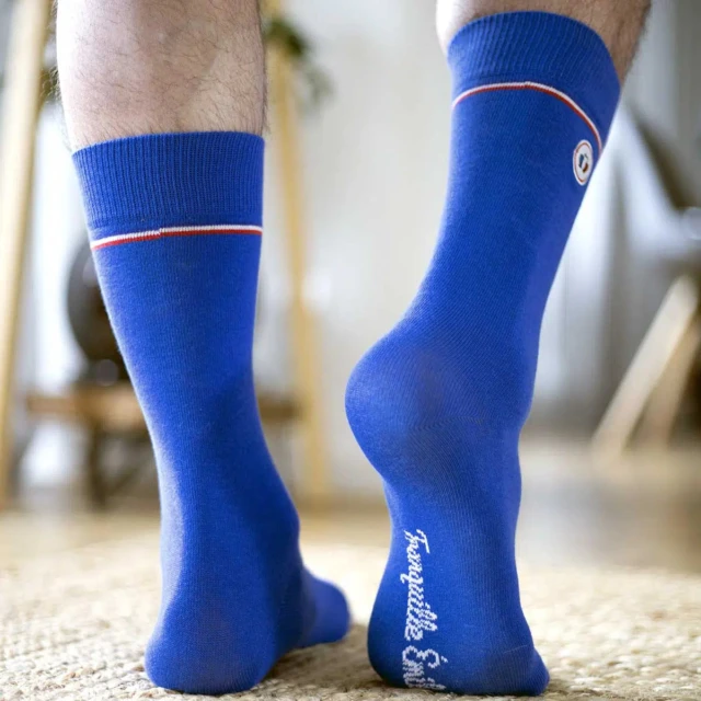 Tranquille Émile - Les Unies bleu électrique