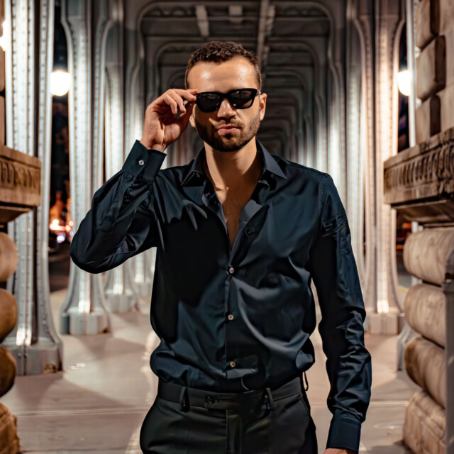 - Chemise Noire Popeline Double Retors - Col Français