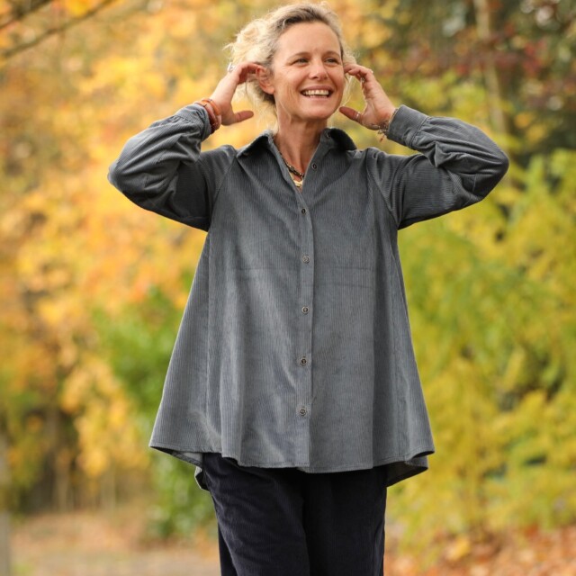 Quintessence - Chemise Caroline – Velours côtelé bleu grisé