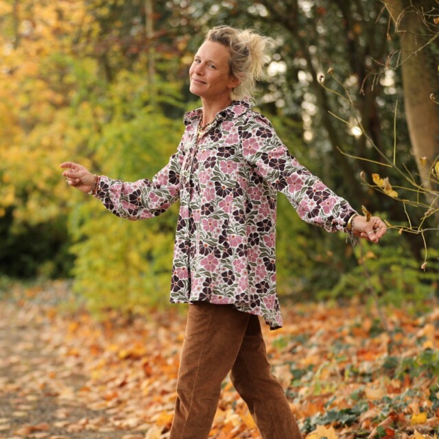 Quintessence - Chemise Caroline - Velours milleraies fleuri Rosea