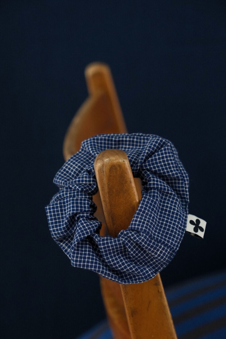 POZÉ - Chouchou en coton - Petit carreau marine