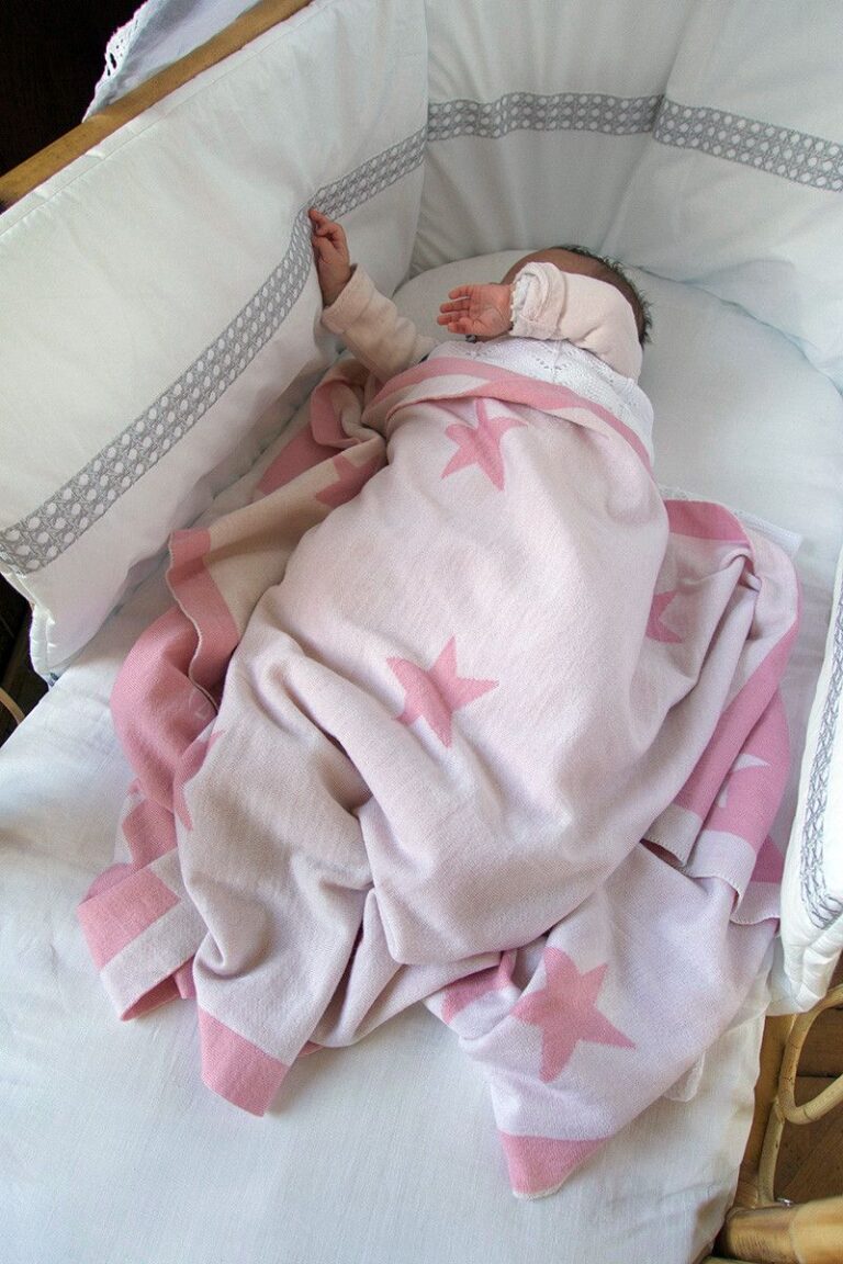 couverture bebe etoile 1 Maison Solfin - Plaid bébé étoiles laine Made in France| B.Solfin